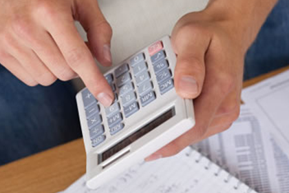 欠款未还，能否对对方提起诉讼？